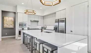 3 of 39 2103 Retreat Circle At Desert Willow Apartment for rent in Palm Desert, CA
