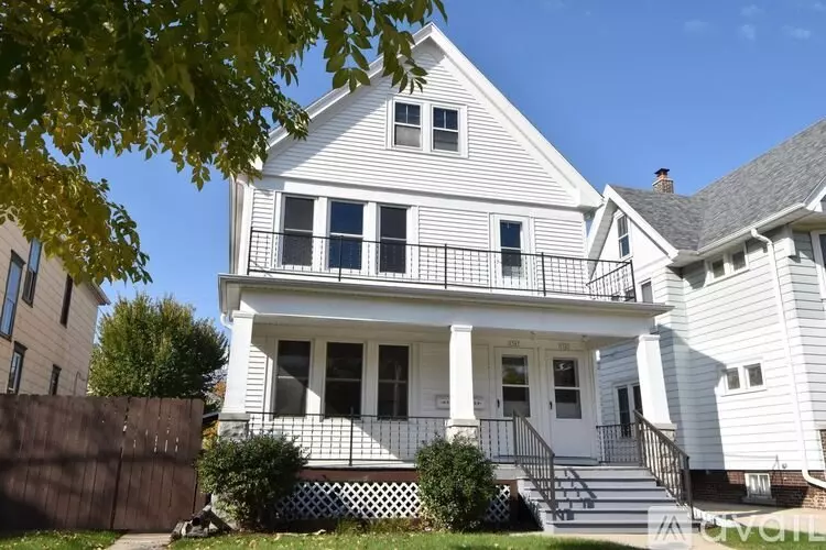 1567 S 77Th St House for rent in West Allis, WI