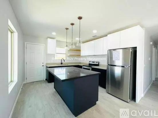 3802 Las Vistas Ln, Unit 2 Apartment for rent in Weslaco, TX