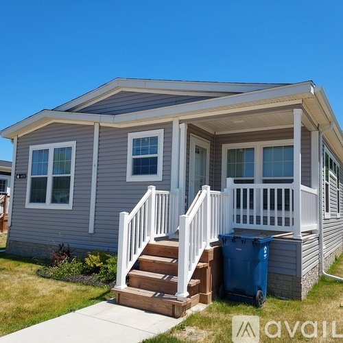 6438 Hamlet Fenton, MI Apartment for Rent