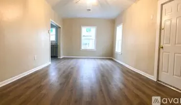 3 of 12 229 W 2Nd St House for rent in Anderson, IN