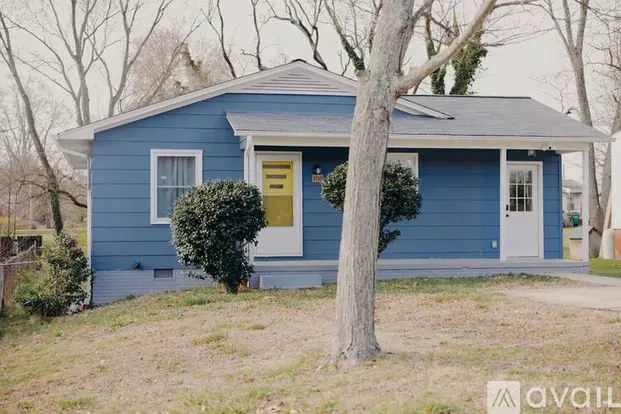 108 Sunview Avenue Apartment for rent in High Point, NC