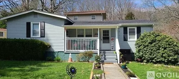 3007 Wilson Avenue Apartment for rent in Signal Mountain, TN