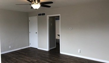 1124 Vine St, Unit 1 Apartment for rent in Hamilton, OH