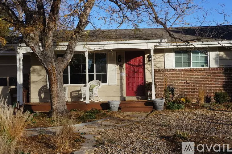 240 Cimmaron Way House for rent in Boulder, CO