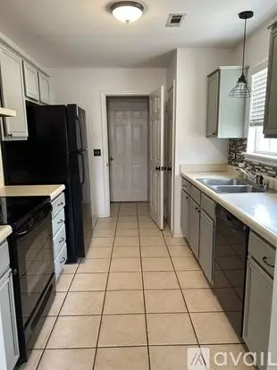 5653 W Fountain St Apartment for rent in Fayetteville, AR 5653 W Fountain St Apartment for rent in Fayetteville, AR