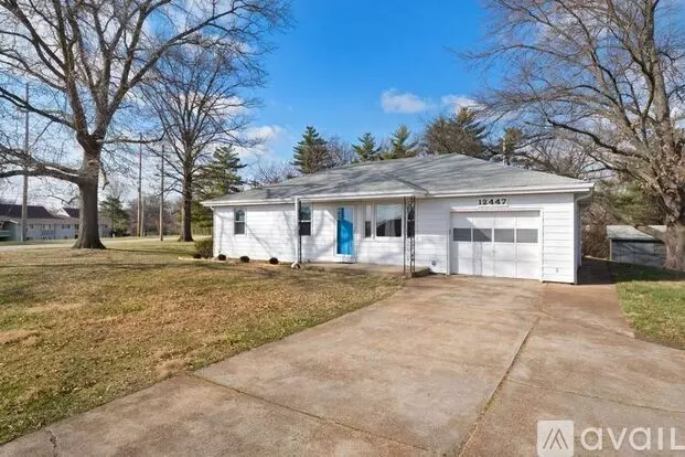 12447 Mc Kelvey Rd Apartment for rent in St Louis, MO 12447 Mc Kelvey Rd Apartment for rent in St Louis, MO