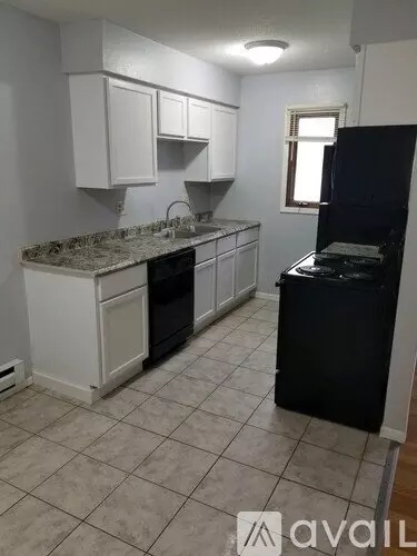 709 7th St Unit 3 S Apartment for rent in La Crosse, WI