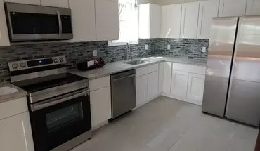 3 of 8 4 Cutler St Unit Flr Apartment for rent in Providence, RI