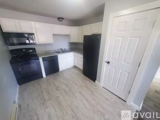828 Gould St Unit 3 Apartment for rent in La Crosse, WI