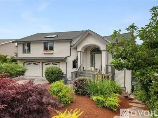 13604 SE 18Th St Unit Unit2 Apartment for rent in Bellevue, WA