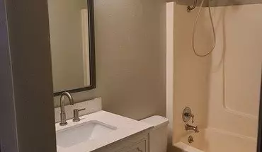 4 of 8 105 Parrish St Unit A Apartment for rent in Martin, TN