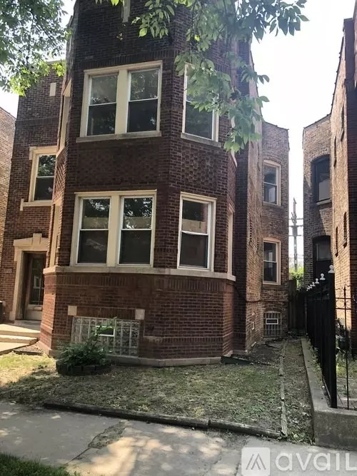 7644 S Cornell Ave Unit 2 Apartment for rent in Chicago, IL