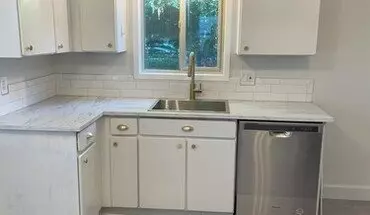 5 of 13 6337 N Curtis Ave House for rent in Portland, OR