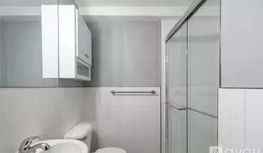 3 of 8 885 Covington Dr Unit 312 Apartment for rent in Highland Park, MI