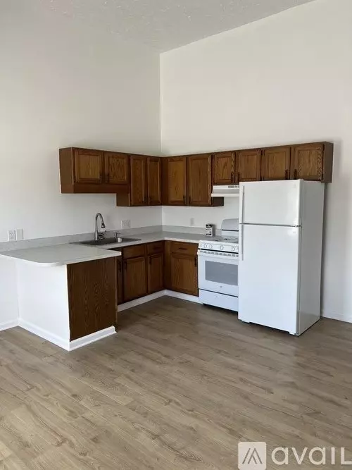807 W Main St Unit 2 Apartment for rent in Owosso, MI