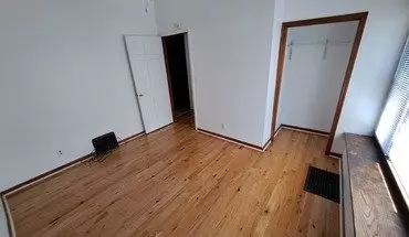 4 of 6 426 Pearl St Unit 1 Apartment for rent in Kalamazoo, MI