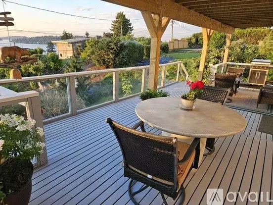 7146 S Sunnycrest Rd Unit Lakeridge Apartment for rent in Seattle, WA