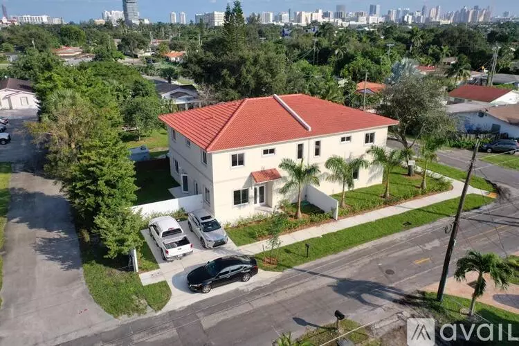 785 SW 7Th Ave House for rent in Hallandale Beach, FL