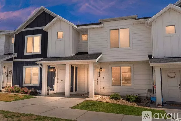2808 N Airmen Ave Unit 2808 Apartment for rent in Layton, UT
