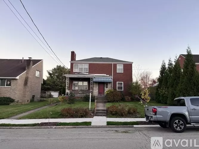 7042 Mc Clure Ave Unit 1 Apartment for rent in Pittsburgh, PA