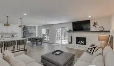 4 of 43 4224 Shady Bend Dr House for rent in Dallas, TX