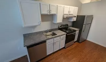2 of 6 832 Commercial St Unit 402 Apartment for rent in Atchison, KS
