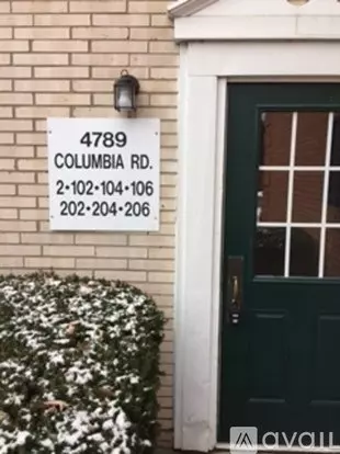 4789 Columbia Rd Unit 102 Apartment for rent in North Olmsted, OH