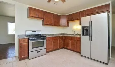 2 of 10 22249 Latonia Ln House for rent in Richton Park, IL