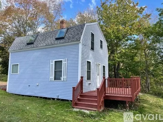 28 Robbins Rd Apartment for rent in Belfast, ME