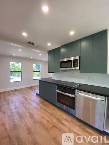 4224 SW 60th Pl Unit Unit Apartment for rent in Miami, FL