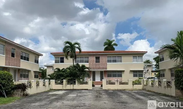 19 Salamanca Ave Unit 4 Apartment for rent in Coral Gables, FL