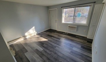 407 Liberty St Unit 4 Apartment for rent in La Crosse, WI