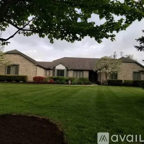3563 Stonebrooke Ln House for rent in Maumee, OH