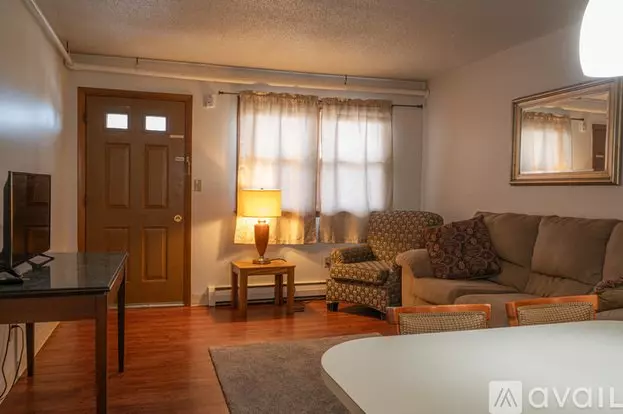392 Western Ave Unit 1 Apartment for rent in Augusta, ME