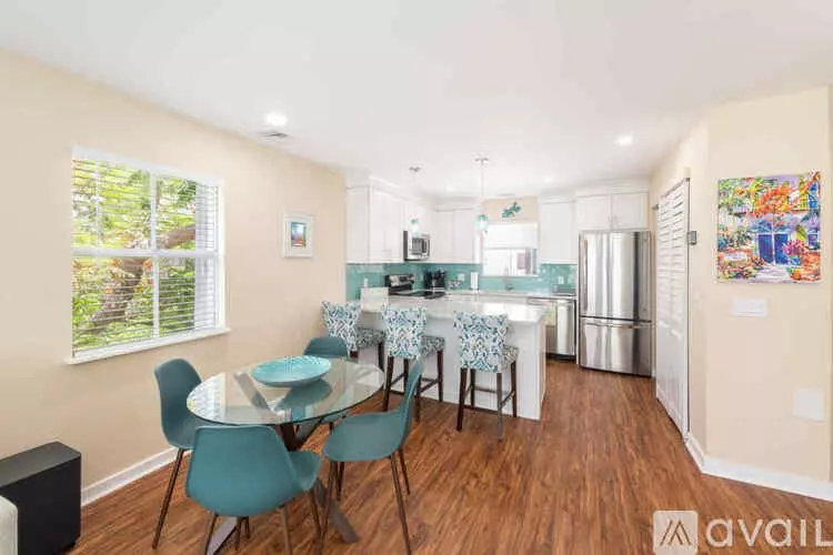 1075 Duval St Unit R12 Apartment for rent in Key West, FL