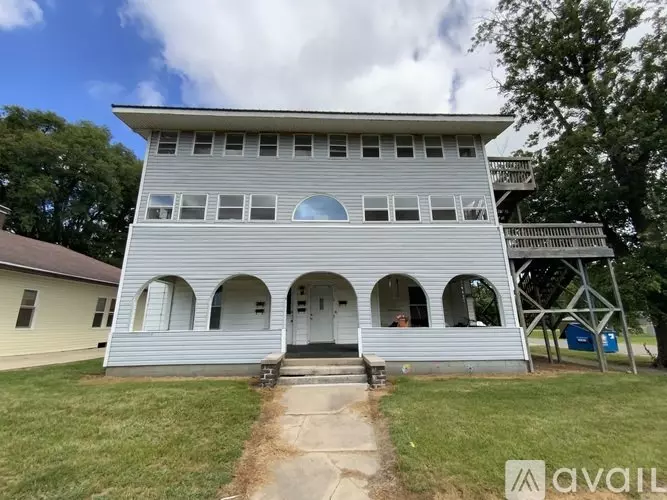 526 E Main St, Unit 2E Apartment for rent in Hoopeston, IL