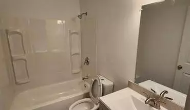 5 of 5 201 Gold St Unit B NE Apartment for rent in Wilson, NC