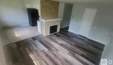 4 of 15 1749 Bainbridge St Unit 1 Apartment for rent in La Crosse, WI