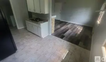 5 of 15 1749 Bainbridge St Unit 1 Apartment for rent in La Crosse, WI