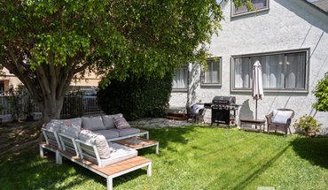 11247 Huston Street Apartment for rent in Los Angeles, CA
