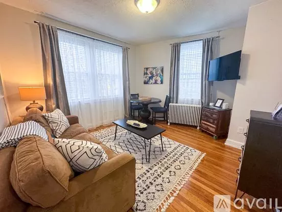 191 Kent St Unit 5 Apartment for rent in Brookline, MA 191 Kent St Unit 5 Apartment for rent in Brookline, MA