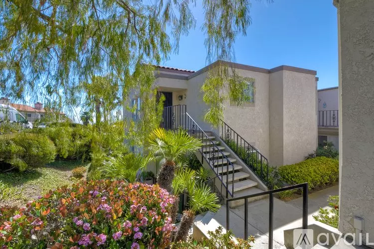 916 Caminito Estrada, Unit B Apartment for rent in Carlsbad, CA