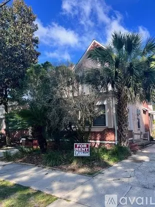 618 NE 2 St, Unit Attic Apartment for rent in Gainesville, FL 618 NE 2 St, Unit Attic Apartment for rent in Gainesville, FL