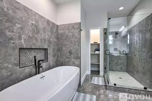 1085 Oglethorpe St, Unit 1 Apartment for rent in Macon, GA
