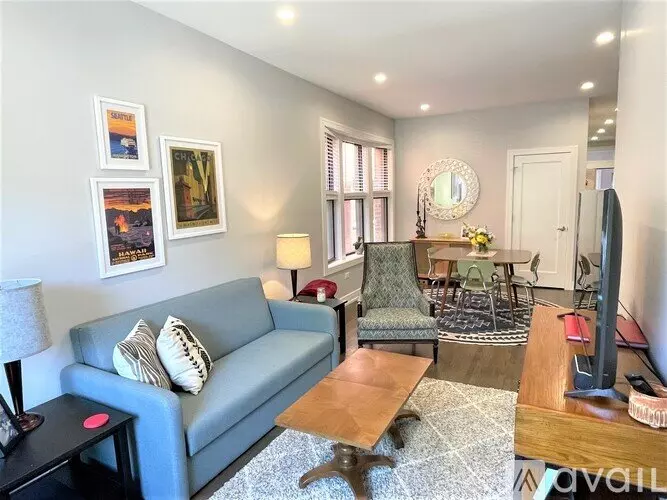 1455 W Farragut Ave, Unit 1 Apartment for rent in Chicago, IL