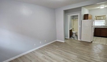 1315 4th St Unit 1 S Apartment for rent in La Crosse, WI
