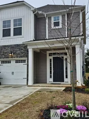 125 Highland Park Ct House for rent in Easley, SC