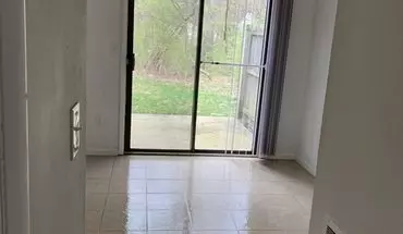 2 of 9 722 Ohio Pike Unit A Apartment for rent in Cincinnati, OH