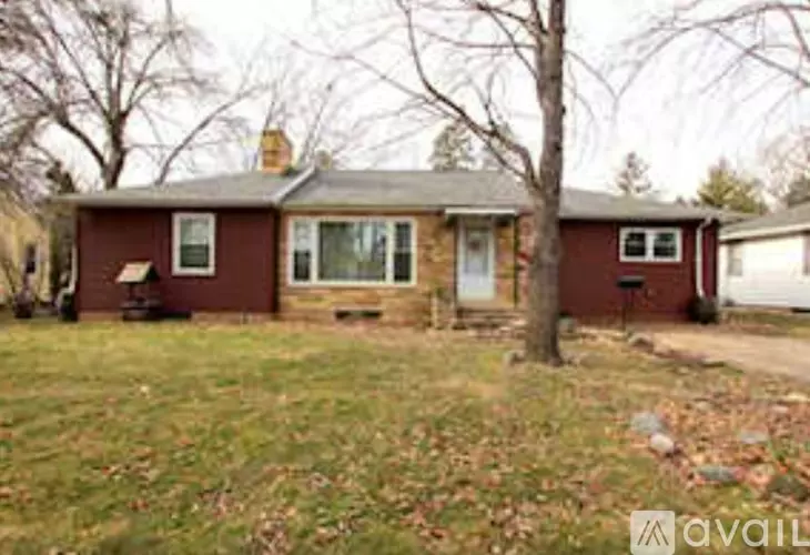 1609 Judd Ave N House for rent in Glencoe, MN